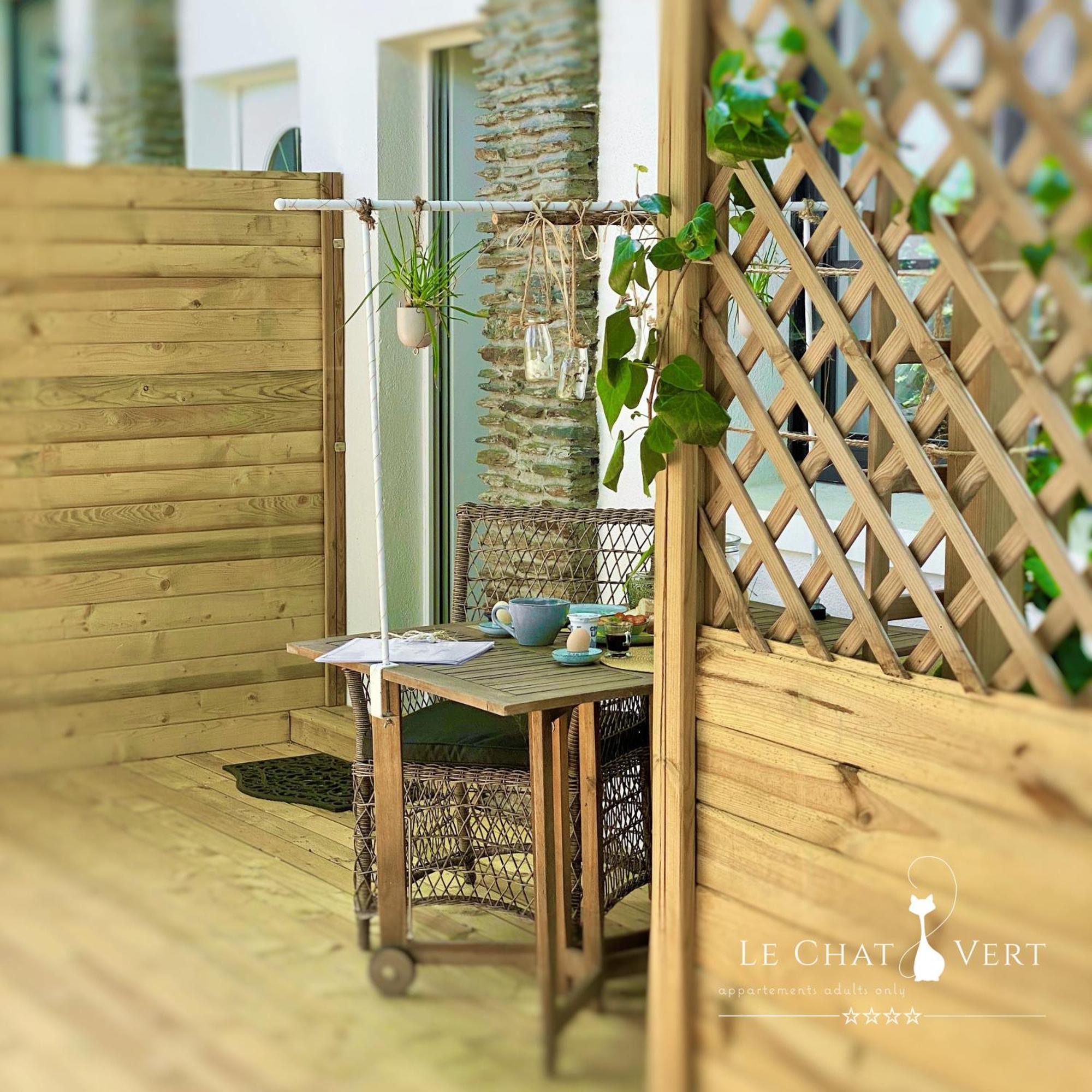 Le Chat Vert - Appartements Adults Only Saint-André Buitenkant foto